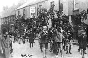 helston.jpg - 12.1 K